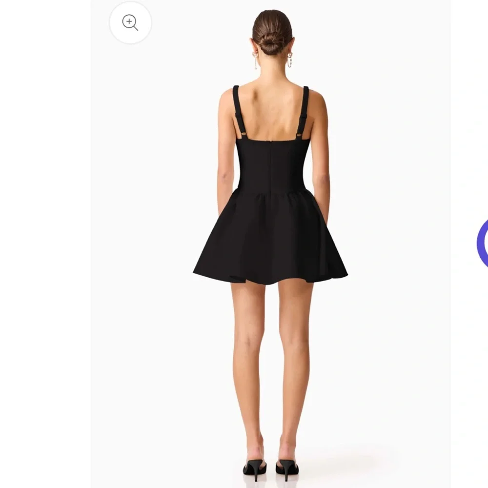 elliatt hester black A-line satin flare mini dress size small NEW - Picture 5 of 10